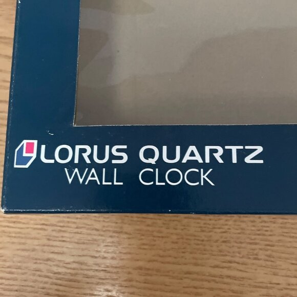 Vtg Walt Disney Mickey Mouse Wall Clock Lorus Quartz Moving Arms Works Orig Box - Picture 5 of 9